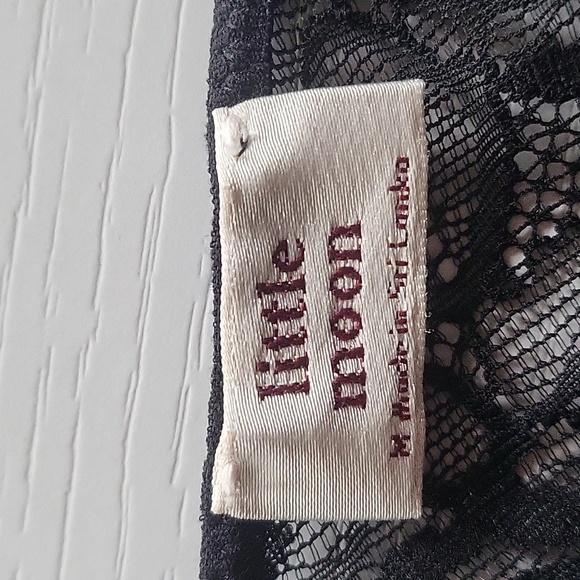 Little Moon Lace Bodysuit - Picture 4 of 5